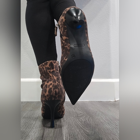 Nine West - Ohmy Leopard Print Pointy Toe Stiletto Ankle Booties – Size 7.5 - Picture 7 of 8